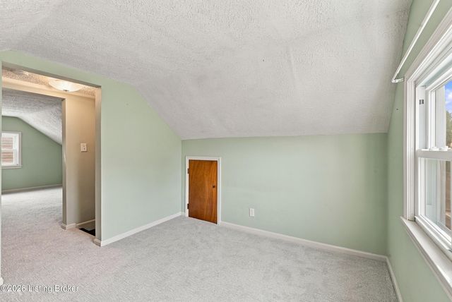 2705 Delor Ave, Louisville, KY 40217