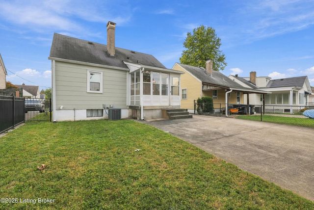 2705 Delor Ave, Louisville, KY 40217