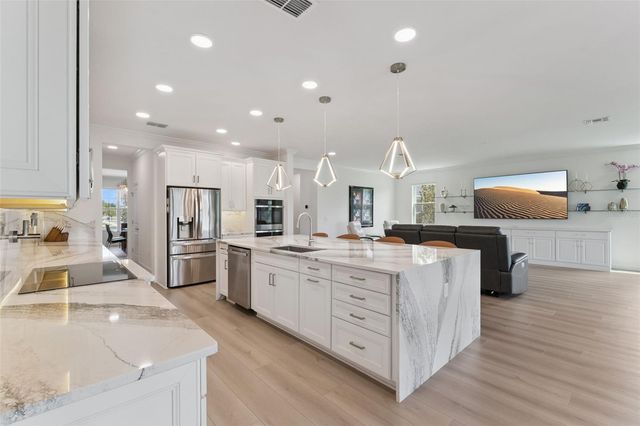 2612 RAVENCLIFFE TERRACE, Oviedo, FL 32765