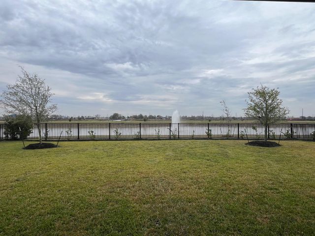 2107 Tioga View Drive, Iowa Colony, TX 77583