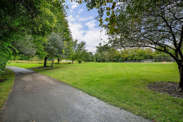 820 Rotolo Court, Batavia, IL 60510
