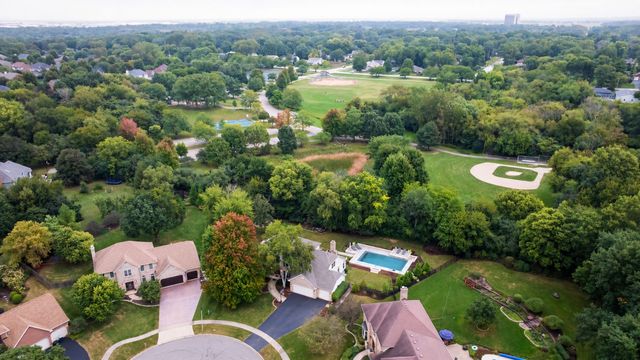 820 Rotolo Court, Batavia, IL 60510