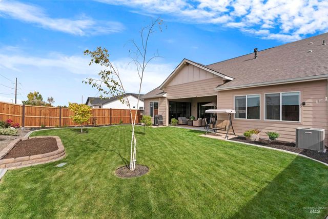 11723 S Glory Lane, Kuna, ID 83634