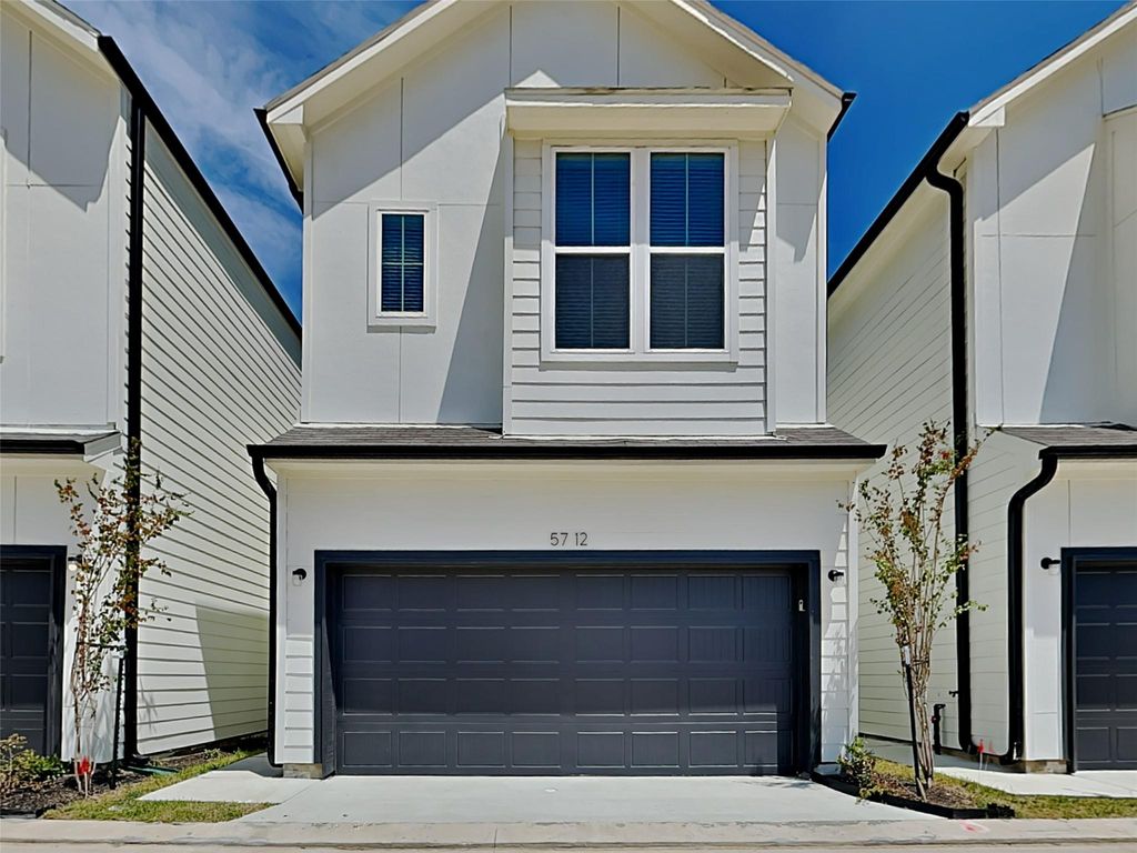 5712 Quinn Landing Road, Houston, TX 77091