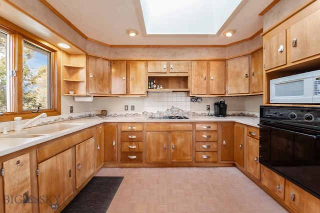 1391 Cobb Hill Road, Bozeman, MT 59718