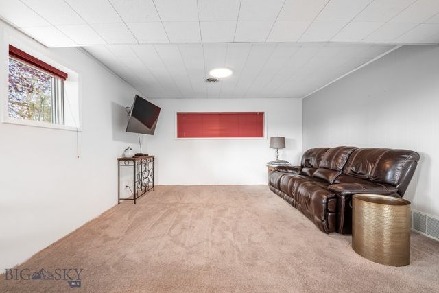 1391 Cobb Hill Road, Bozeman, MT 59718