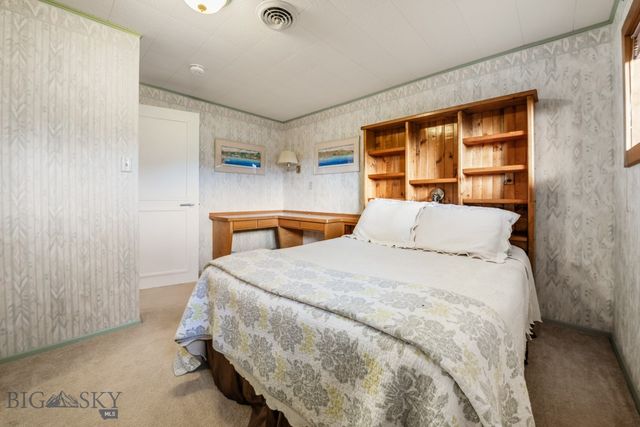 1391 Cobb Hill Road, Bozeman, MT 59718