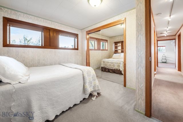 1391 Cobb Hill Road, Bozeman, MT 59718