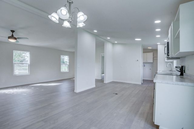 19690 1st Street, Cottonwood, CA 96022