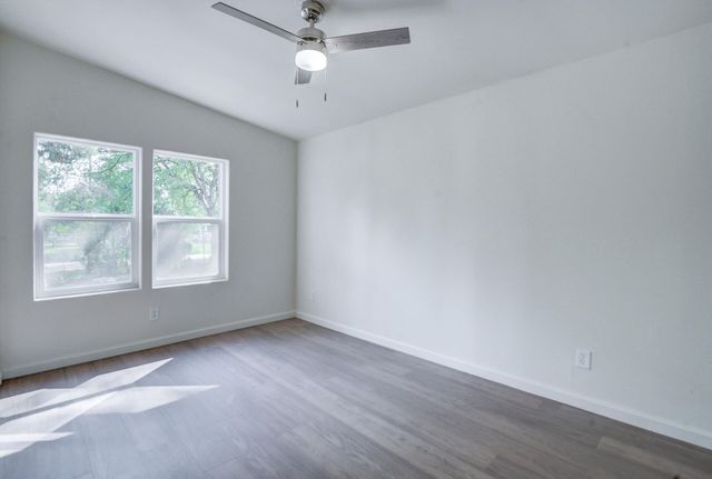 19690 1st Street, Cottonwood, CA 96022