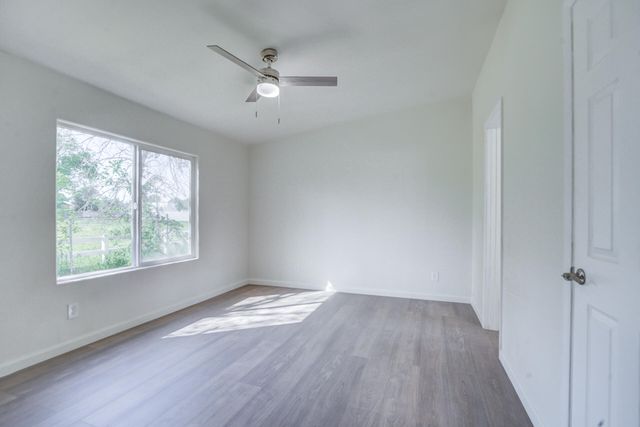 19690 1st Street, Cottonwood, CA 96022