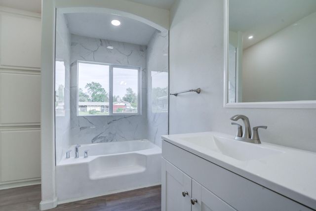 19690 1st Street, Cottonwood, CA 96022