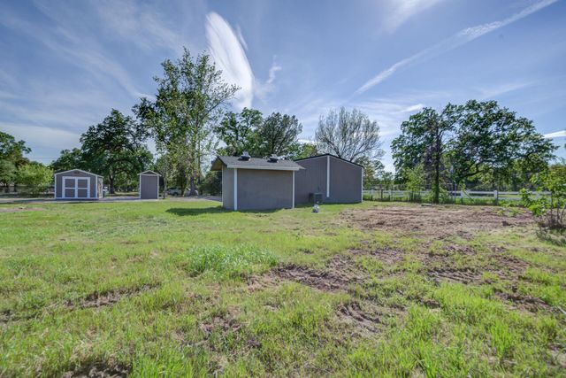 19690 1st Street, Cottonwood, CA 96022