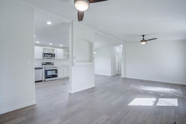 19690 1st Street, Cottonwood, CA 96022