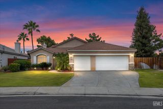 6005 Indian Peaks Avenue, Bakersfield, CA 93313