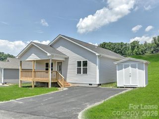 184 Quinn Hill Lane, Mars Hill, NC 28754