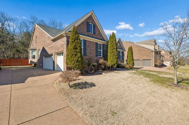 1036 Kelsey Glen Dr, Mount Juliet, TN 37122