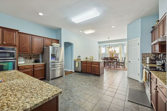 1036 Kelsey Glen Dr, Mount Juliet, TN 37122