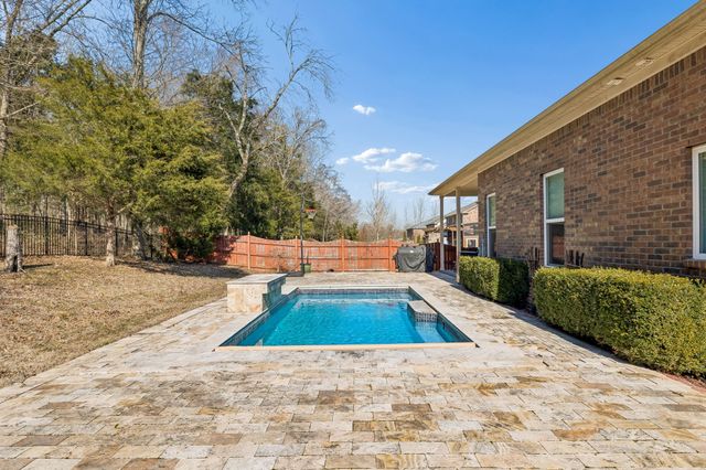 1036 Kelsey Glen Dr, Mount Juliet, TN 37122