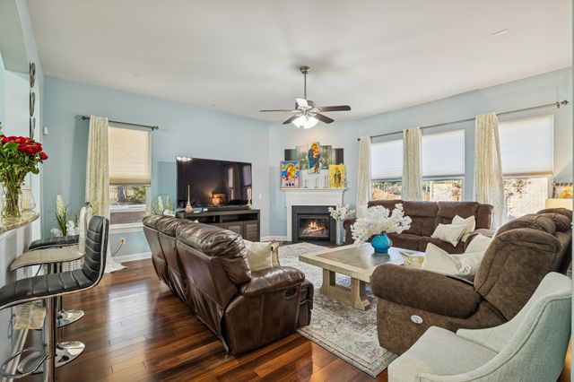 1036 Kelsey Glen Dr, Mount Juliet, TN 37122