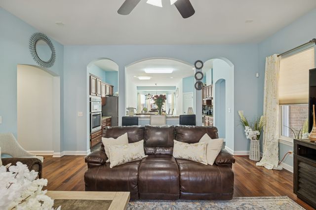 1036 Kelsey Glen Dr, Mount Juliet, TN 37122