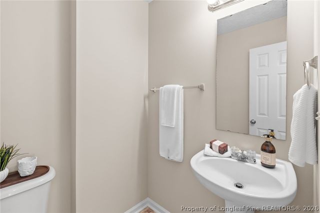 5202 Woodpecker Drive, Hope Mills, NC 28348