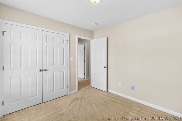 5202 Woodpecker Drive, Hope Mills, NC 28348