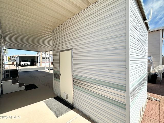 455 S JASPAR Drive, Apache Junction, AZ 85119