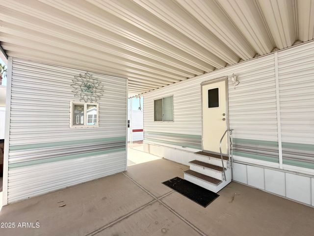 455 S JASPAR Drive, Apache Junction, AZ 85119