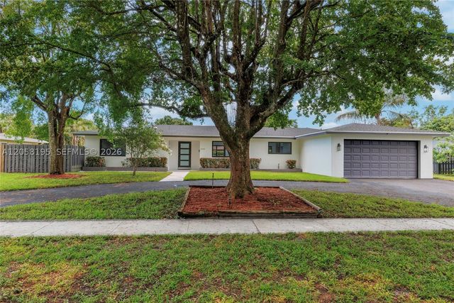 6940 NW 6TH ST, Plantation, FL 33317