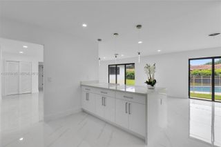 6940 NW 6TH ST, Plantation, FL 33317