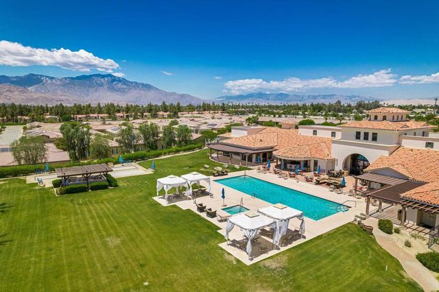 2802 Via Calderia, Palm Desert, CA 92260