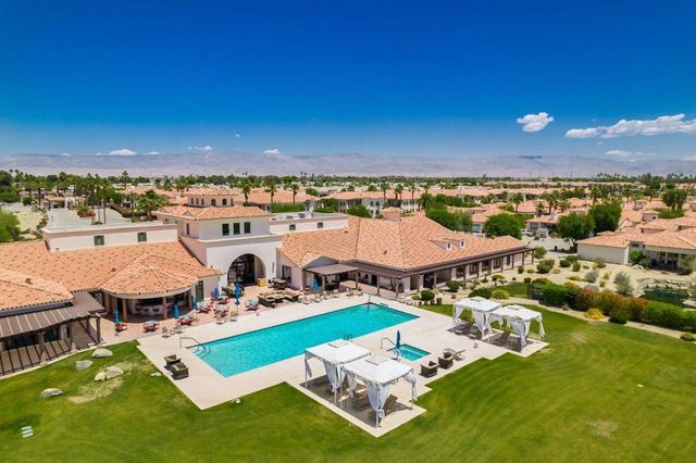 2802 Via Calderia, Palm Desert, CA 92260