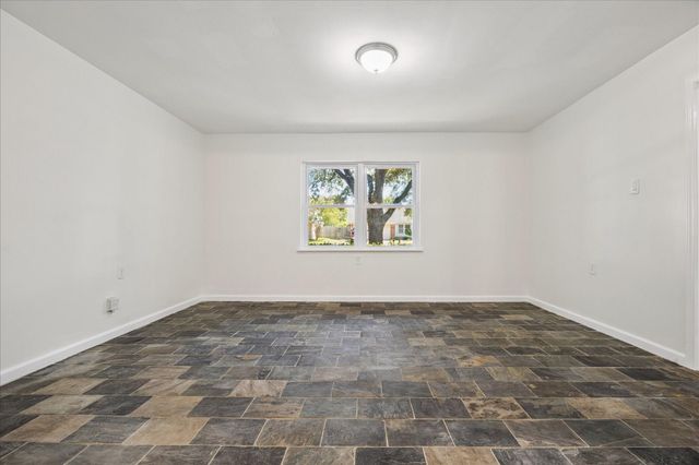 9014 Dunlap Street, Houston, TX 77074