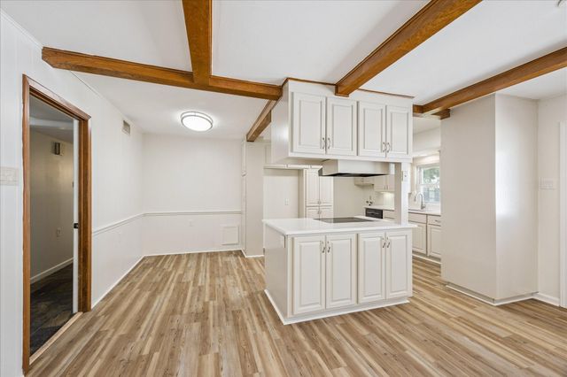 9014 Dunlap Street, Houston, TX 77074