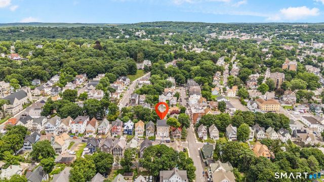 134 Chestnut Avenue, Waterbury, CT 06710