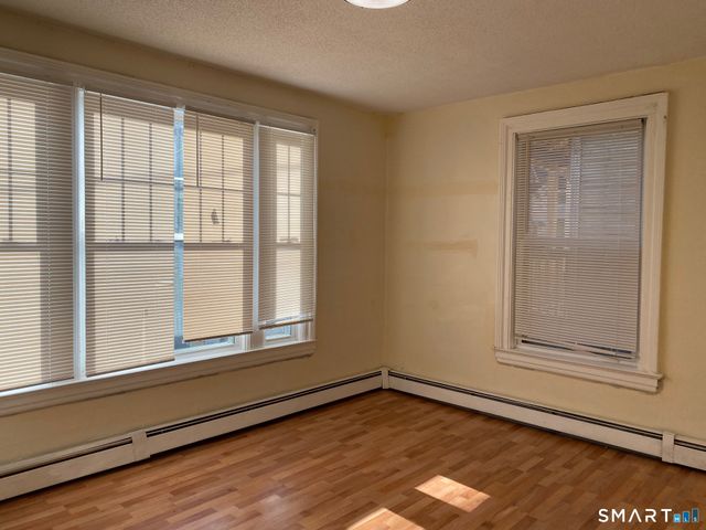 134 Chestnut Avenue, Waterbury, CT 06710