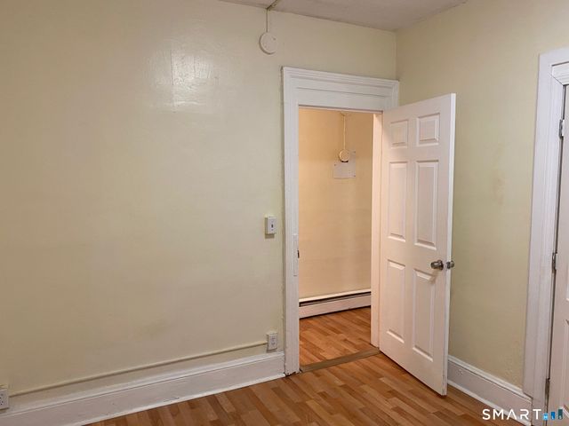 134 Chestnut Avenue, Waterbury, CT 06710
