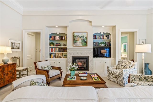 301 Sable Oak Drive, Vero Beach, FL 32963