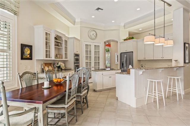 301 Sable Oak Drive, Vero Beach, FL 32963