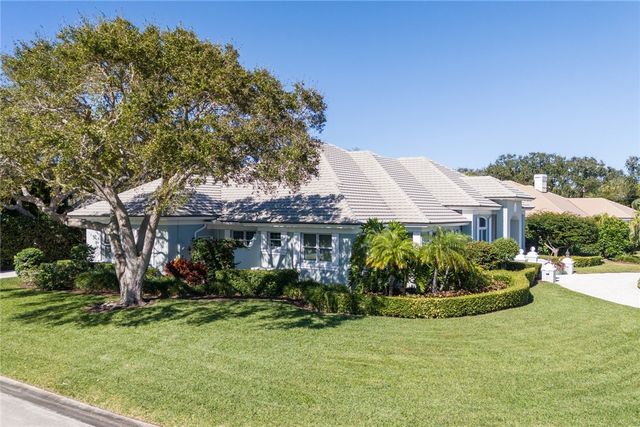 301 Sable Oak Drive, Vero Beach, FL 32963