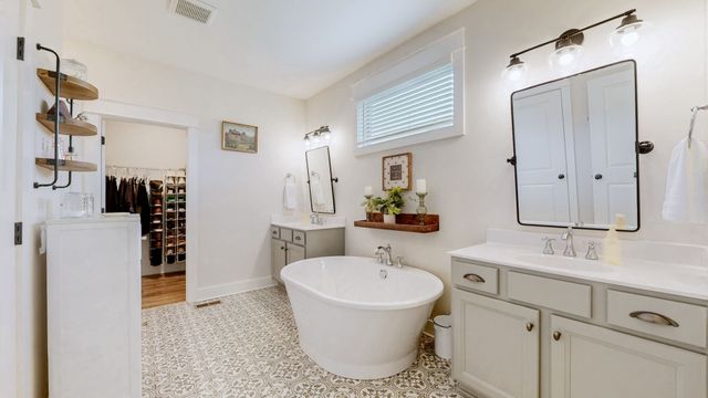 9003 Grayson Cir, Mount Juliet, TN 37122