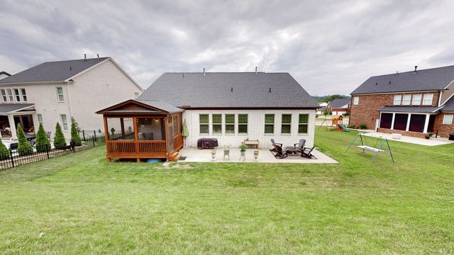 9003 Grayson Cir, Mount Juliet, TN 37122
