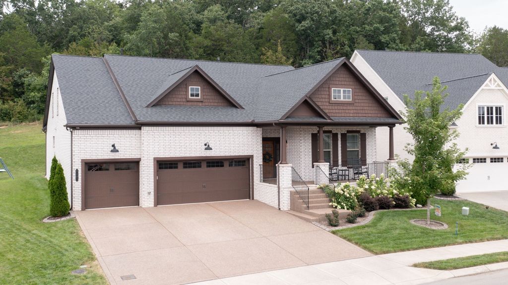 9003 Grayson Cir, Mount Juliet, TN 37122
