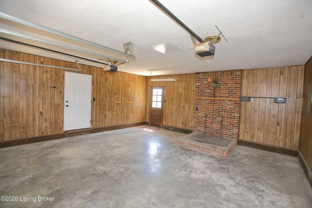 4489 Shepherdsville Rd, Elizabethtown, KY 42701