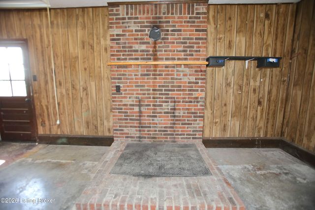4489 Shepherdsville Rd, Elizabethtown, KY 42701
