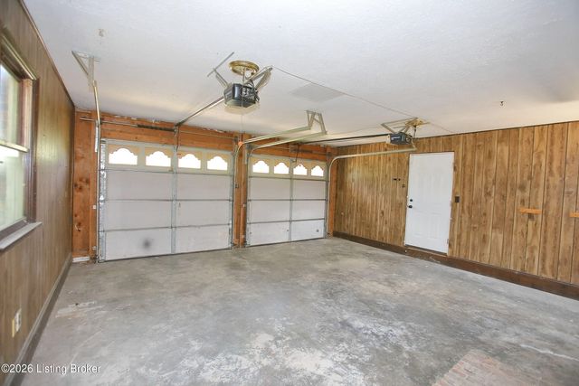 4489 Shepherdsville Rd, Elizabethtown, KY 42701