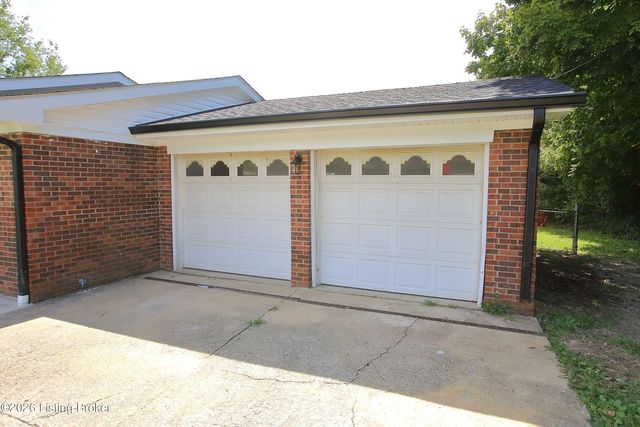 4489 Shepherdsville Rd, Elizabethtown, KY 42701