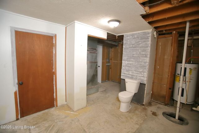 4489 Shepherdsville Rd, Elizabethtown, KY 42701