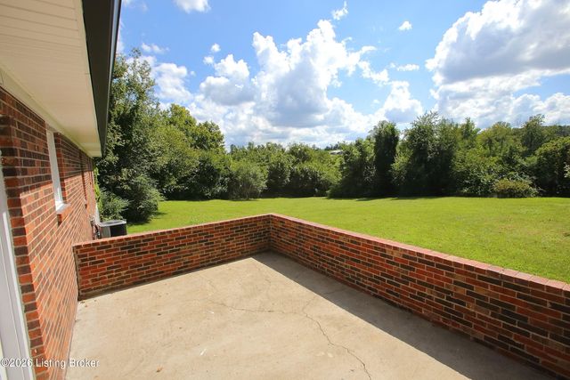 4489 Shepherdsville Rd, Elizabethtown, KY 42701
